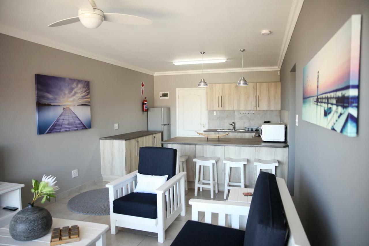 Mari-Amor Self-Catering Apartments 모젤베이 외부 사진