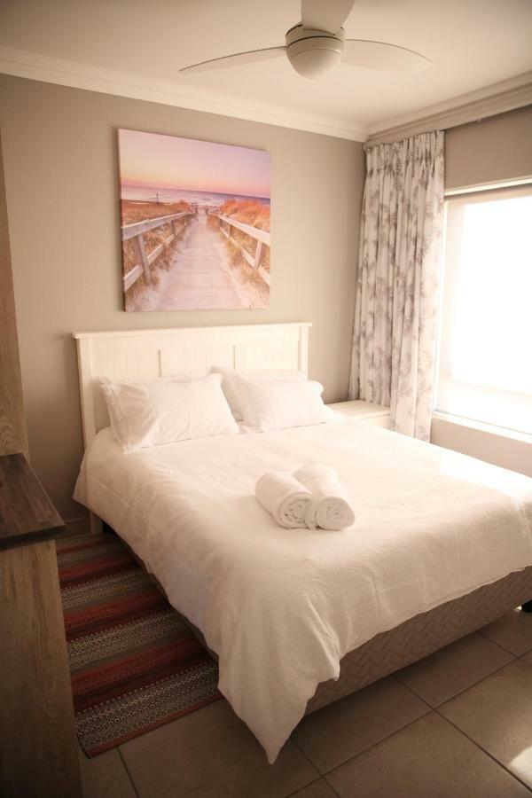 Mari-Amor Self-Catering Apartments 모젤베이 외부 사진