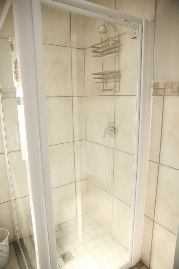 Mari-Amor Self-Catering Apartments 모젤베이 외부 사진