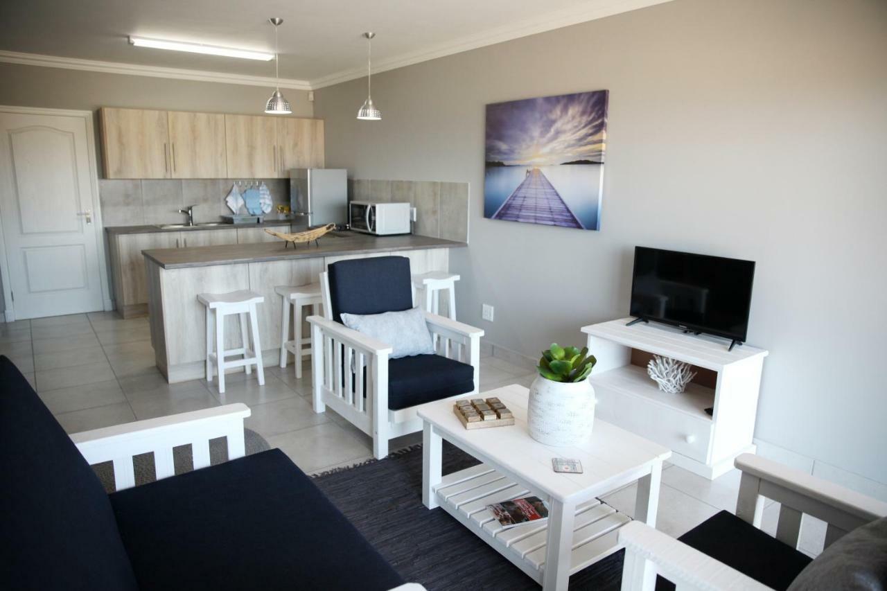 Mari-Amor Self-Catering Apartments 모젤베이 외부 사진