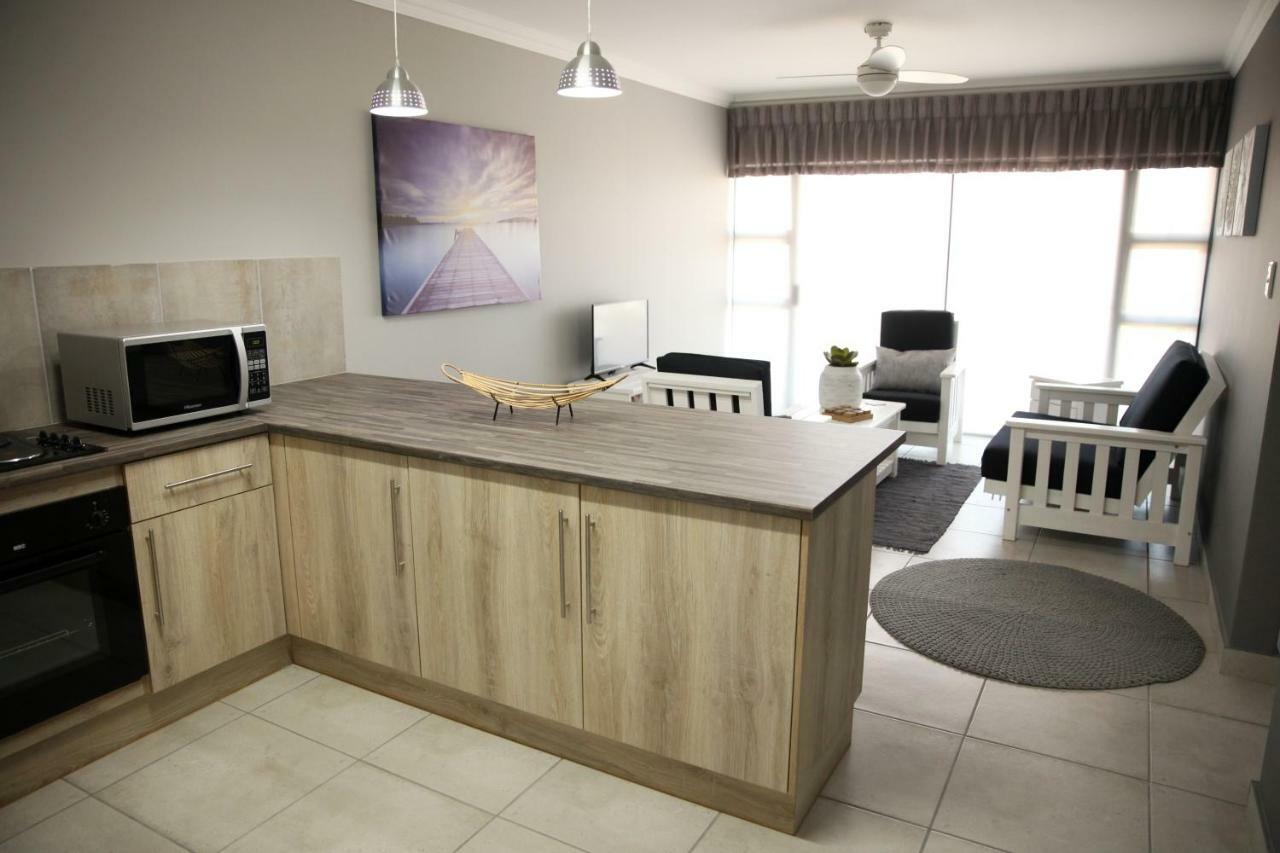 Mari-Amor Self-Catering Apartments 모젤베이 외부 사진